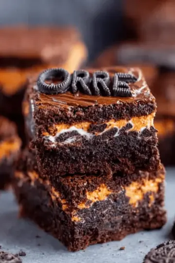 Halloween Oreo stuffed brownies
