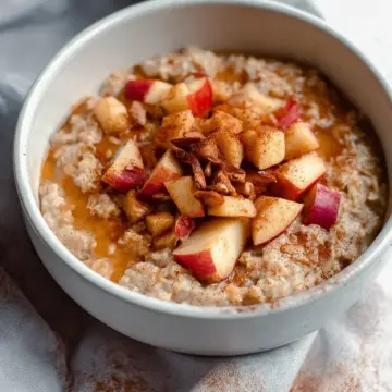 Apple Cinnamon Oatmeal