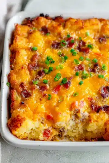 Tater Tot Breakfast Casserole