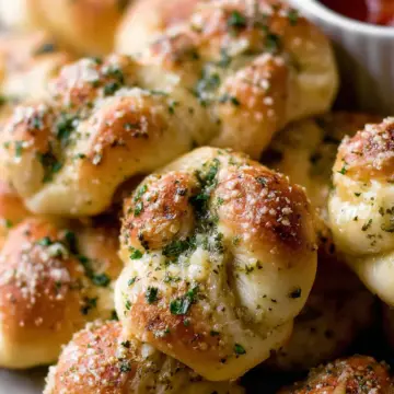 Homemade Garlic Knots