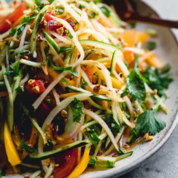 Green Thai Mango Salad