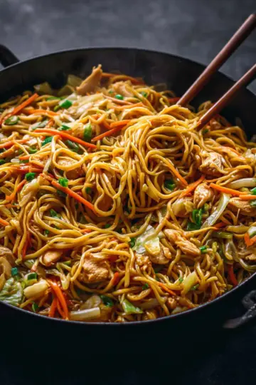 Chicken Chow Mein with Best Chow Mein Sauce